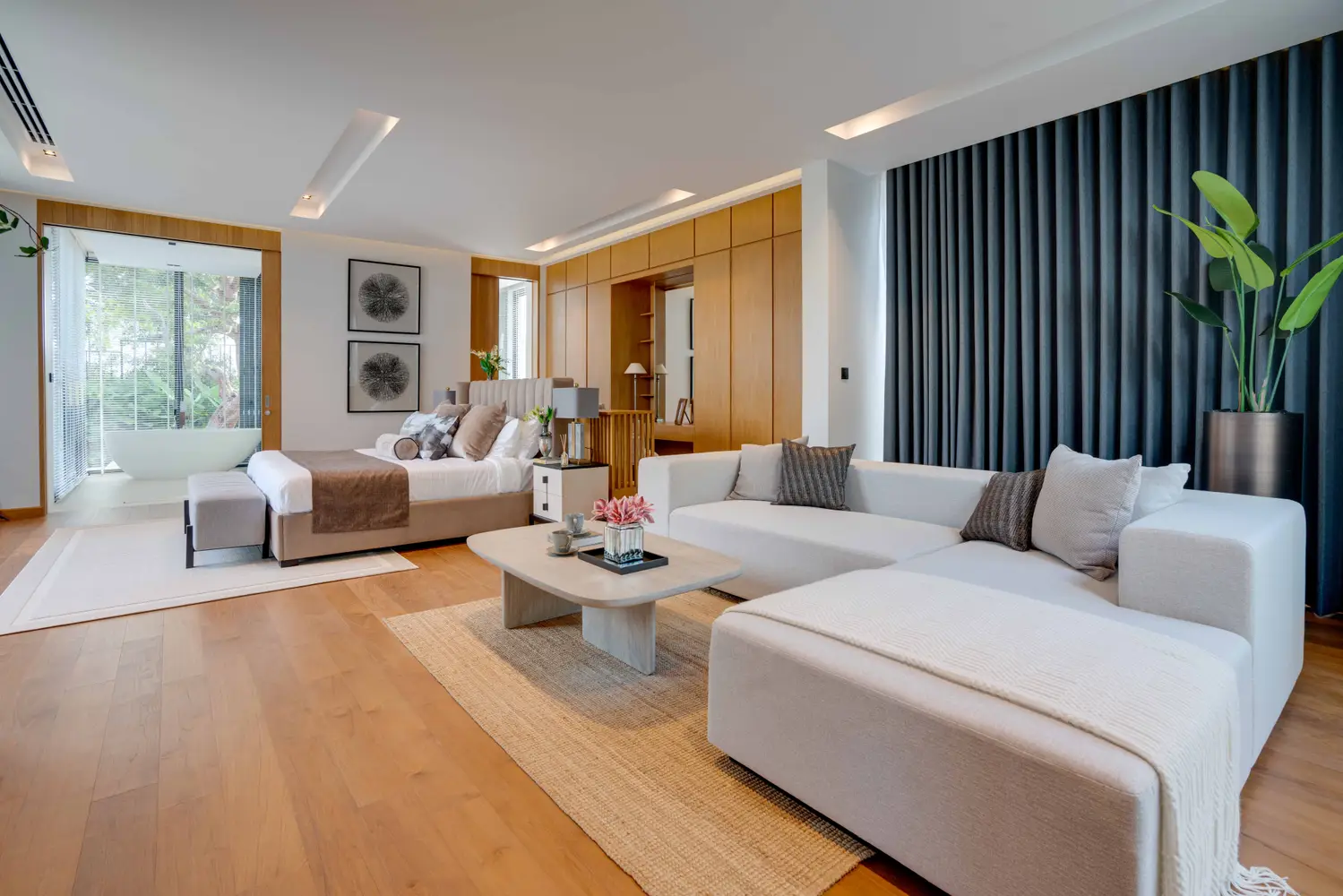 Grand Avenue bedrooms 4 square 607