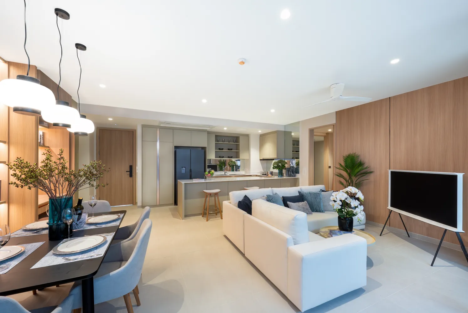 Lakeview Residences bedrooms 2 square 70